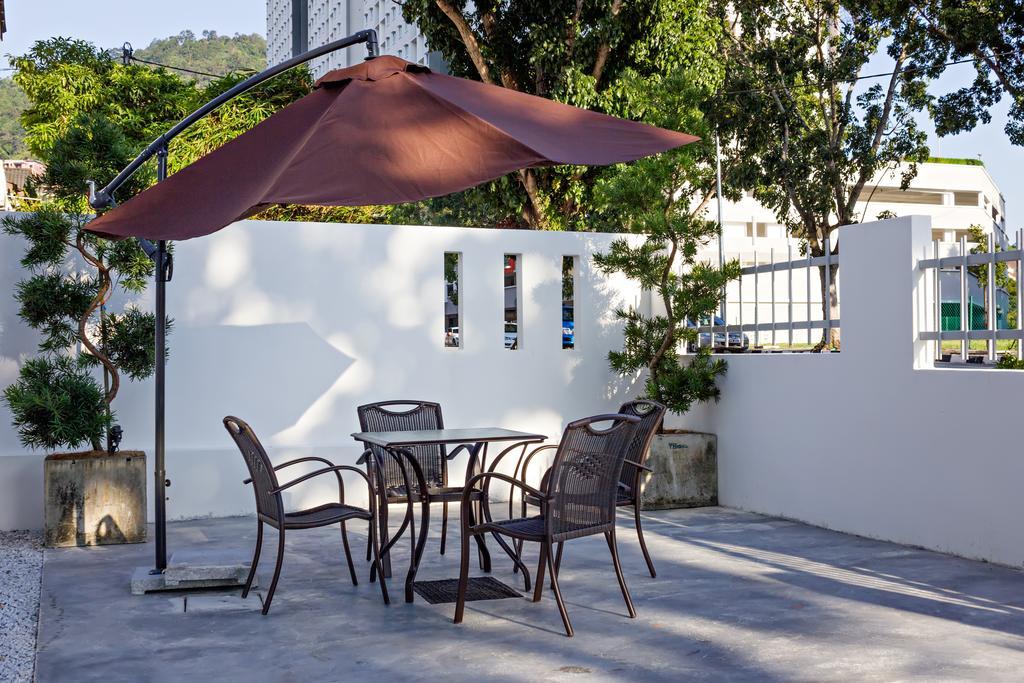 R Residence Jelutong Εξωτερικό φωτογραφία